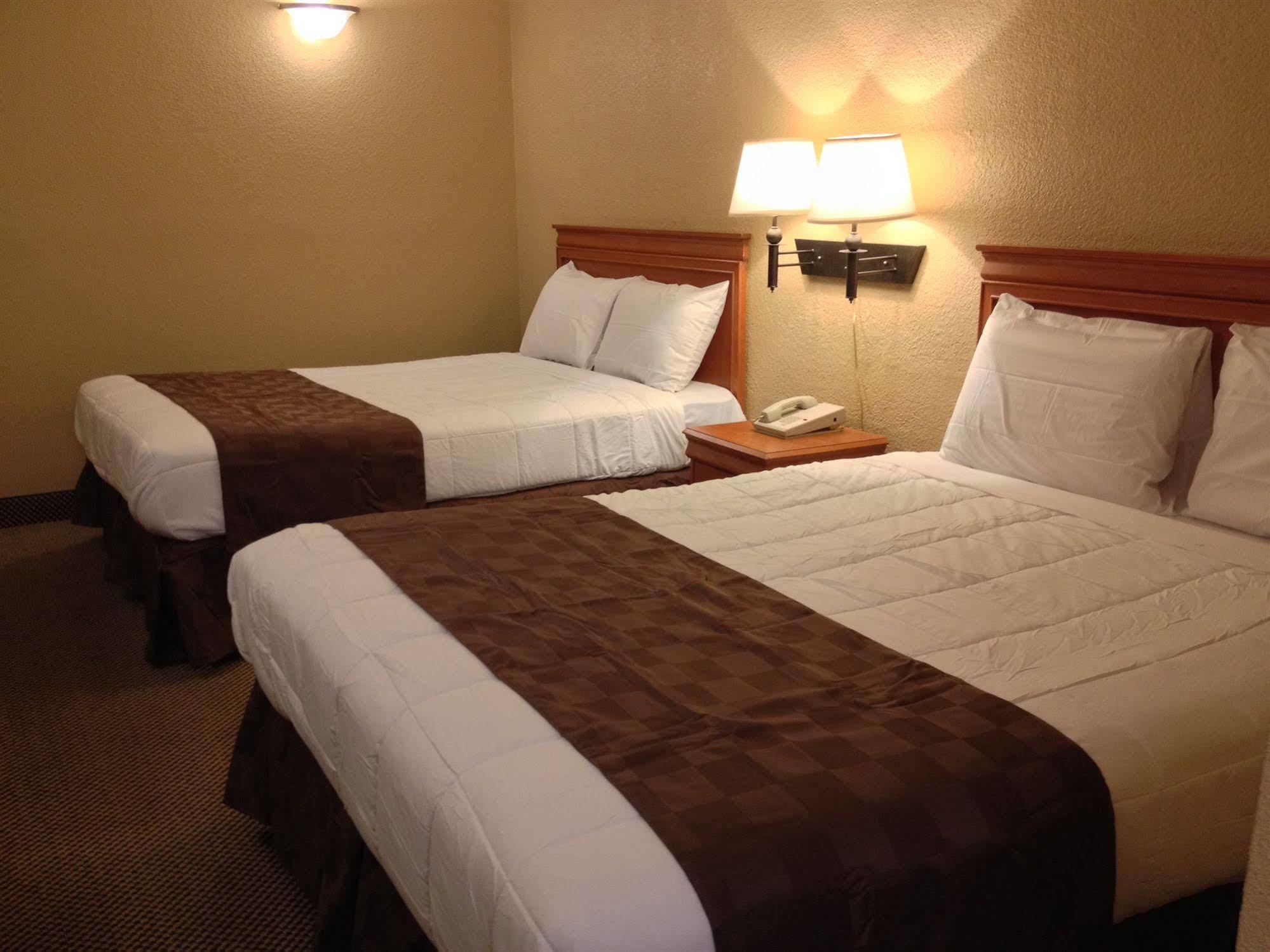 Economy Express Inn Henryetta Luaran gambar